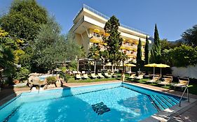 Hotel Anatol
